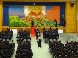 令和６年度 第７５回卒業証書授与式が行われました。