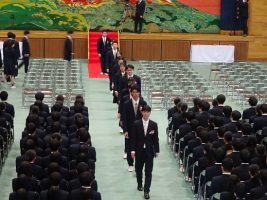 令和６年度 第７５回卒業証書授与式が行われました。