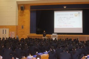 令和7年度1学年スマホ教室が行われました。