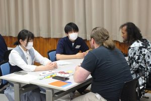 ESS部がコロラド大学コロラド・スプリングス校の大学生と交流しました。