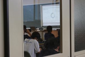 令和７年度理数科　理数探究発表会が行われました。