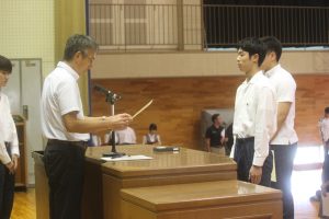 令和７年度前期末納め式が行われました。