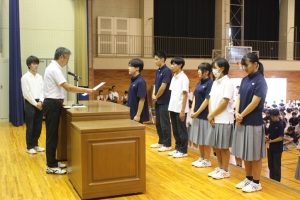 令和７年度前期末納め式が行われました。