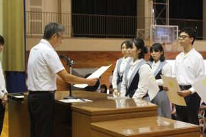令和７年度前期末納め式が行われました。