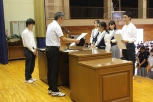令和７年度前期末納め式が行われました。