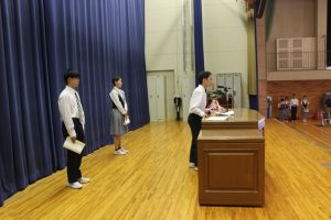 令和７年度後期・令和８年度前期生徒会役員認証式が行われました。