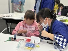 2025ふじよしだし多文化共生フェスタにボランティアとして参加しました（ESS部・放送部）