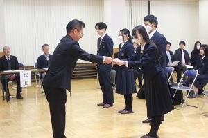 令和7年度 渡辺貢奨学金 交付式が行われました。