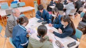 2年生の学びを紹介します!-「よのなか科」2025(第7回~第8回)