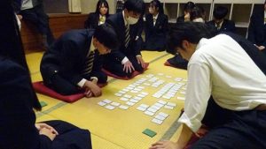 🏆令和7年度校内百人一首大会 優勝は2年5組🏆