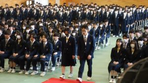 令和７年度記念品贈呈式が行われました。