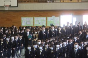 令和７年度 第７６回卒業証書授与式が行われました。